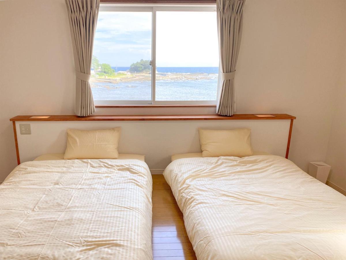 Kr バーズ ヴィラ伊豆白浜リゾート Shimoda  Eksteriør billede